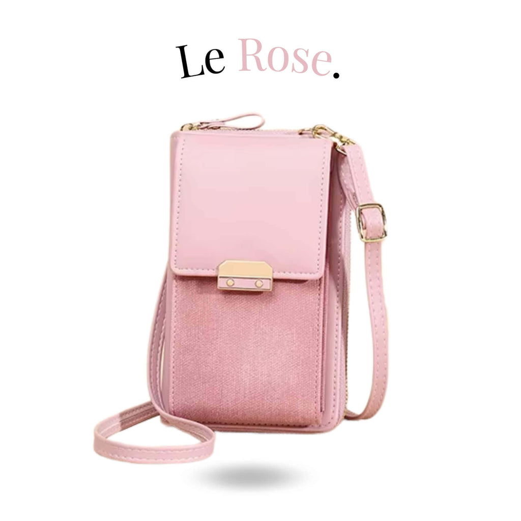 Le Serenity’Bag est le sac à main pour femme idéal : léger, fonctionnel et pensé pour vous accompagner partout. Son design épuré et intemporel s’harmonise avec toutes vos tenues, du look casual aux tenues les plus élégantes. Un allié de style qui allie co
