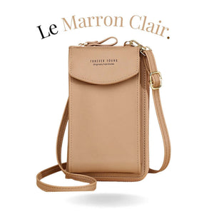 Le Serenity’Bag est le sac à main pour femme idéal : léger, fonctionnel et pensé pour vous accompagner partout. Son design épuré et intemporel s’harmonise avec toutes vos tenues, du look casual aux tenues les plus élégantes. Un allié de style qui allie confort et raffinement, sans jamais faire de compromis.