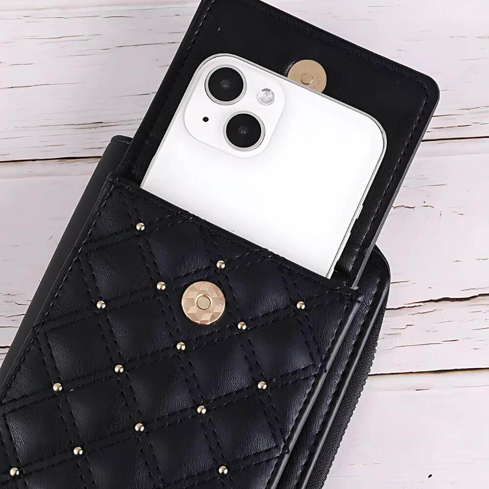 Le Serenity’Bag Édition Diamant est l’accessoire idéal pour celles qui veulent briller avec élégance. Orné de délicates perles façon diamant, ce sac à main tendance pour femme allie glamour, légèreté et praticité. Parfait pour illuminer vos tenues du quot