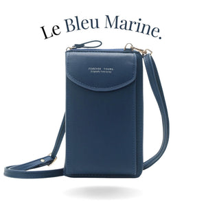 Le Serenity’Bag est le sac à main pour femme idéal : léger, fonctionnel et pensé pour vous accompagner partout. Son design épuré et intemporel s’harmonise avec toutes vos tenues, du look casual aux tenues les plus élégantes. Un allié de style qui allie confort et raffinement, sans jamais faire de compromis.